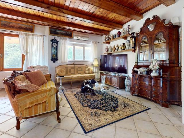 Case e ville in vendita di 176 m² in Via Santa Margherita