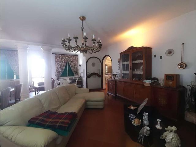 Case e ville in vendita di 176 m² in Contrada Reitani, 1