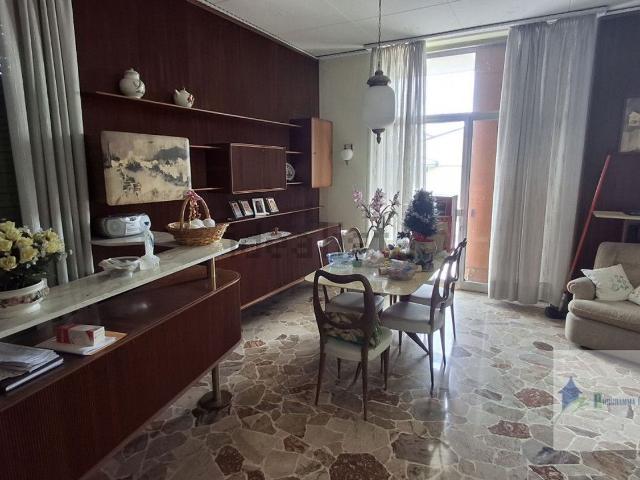 Case e ville in vendita di 177 m² in Via Cristoforo Colombo, 14