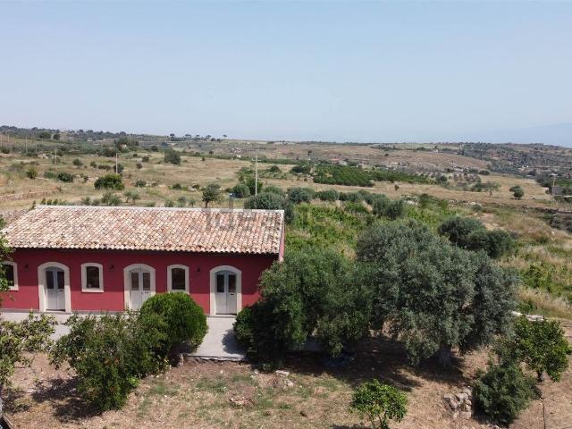 Case e ville in vendita di 177 m² in Contrada Bognanni