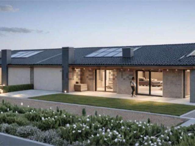 Case e ville in vendita di 178 m²