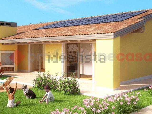 Case e ville in vendita di 178 m² in Via della Serenissima, 20