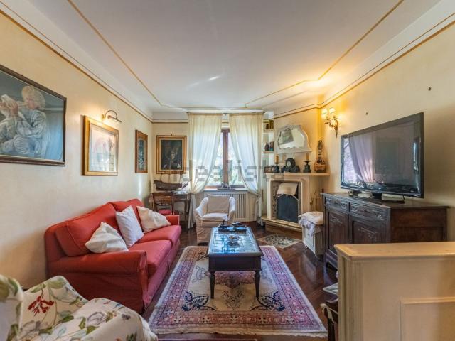 Case e ville in vendita di 178 m² in Largo Rovedine, 18