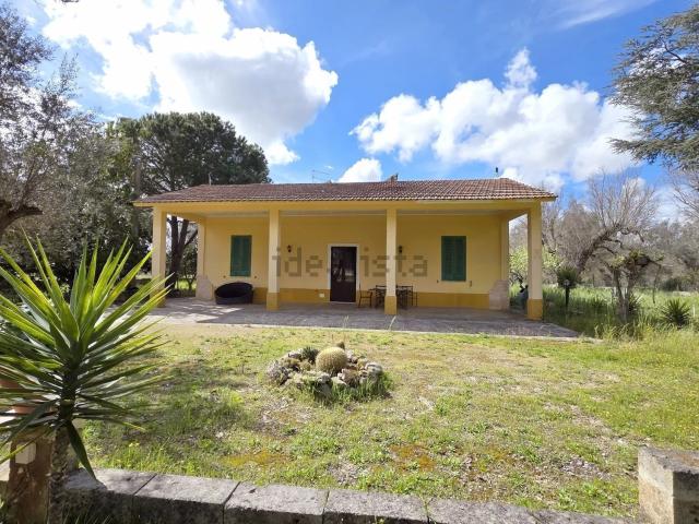 Case e ville in vendita di 179 m²