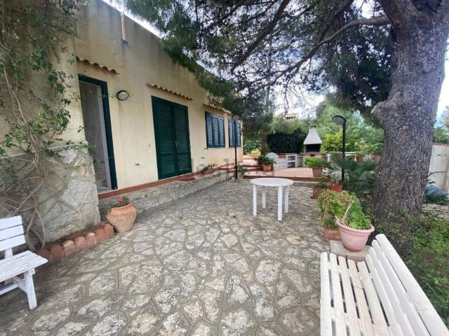 Case e ville in vendita di 180 m²