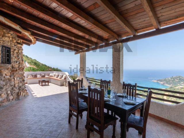 Case e ville in vendita di 180 m²