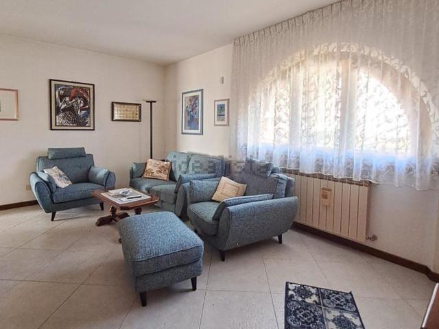 Case e ville in vendita di 180 m²