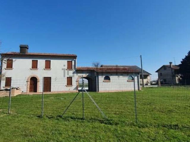 Case e ville in vendita di 180 m²