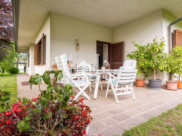 Case e ville in vendita di 180 m²