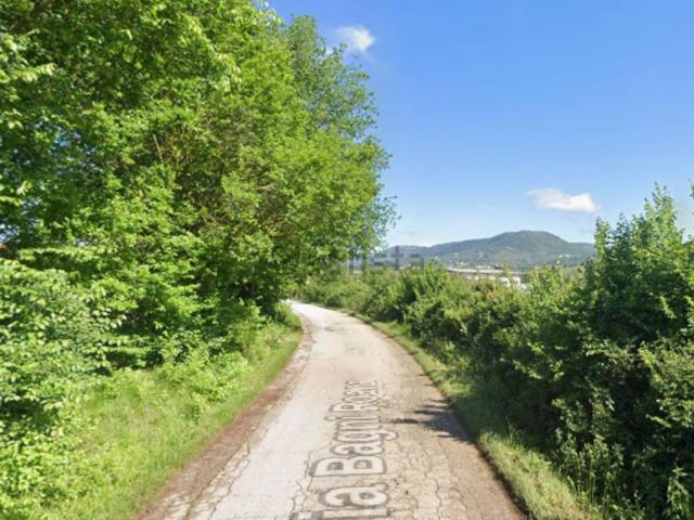 Case e ville in vendita di 180 m² in Via Bagni Roana