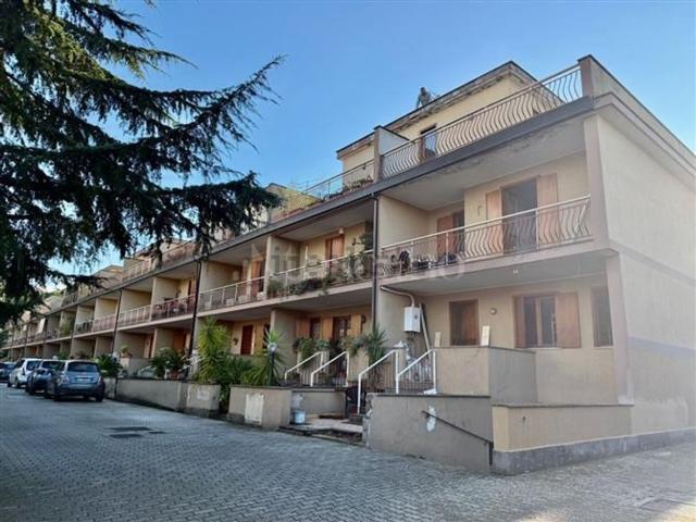 Case e ville in vendita di 180 m² in Via del Fosso dell&apos Acqua Mariana