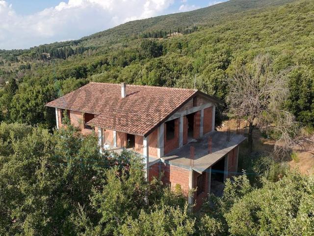 Case e ville in vendita di 180 m² in Via della Serra
