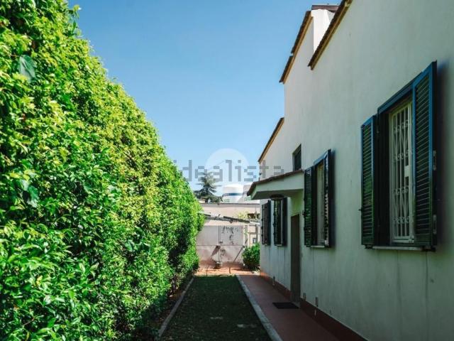Case e ville in vendita di 180 m² in Via di Vigna Zega, 12