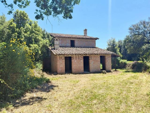 Case e ville in vendita di 180 m² in Via Orvieto
