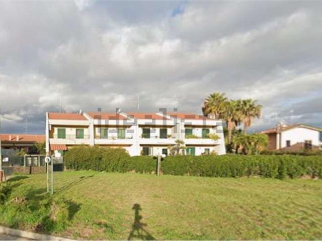 Case e ville in vendita di 180 m² in Via Leonardo Sciascia, 4