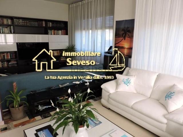 Case e ville in vendita di 180 m² in Via San Giovanni Bosco, 154