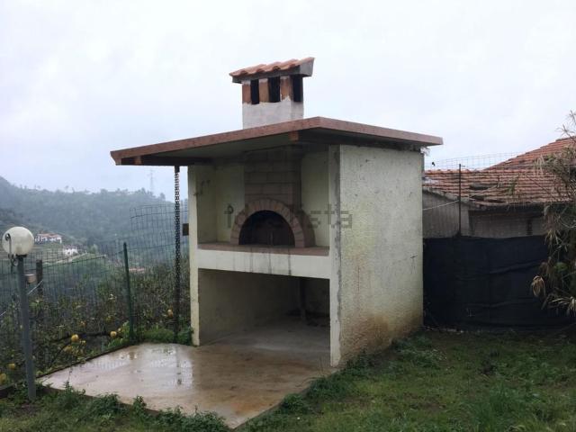 Case e ville in vendita di 180 m² in Via Serra