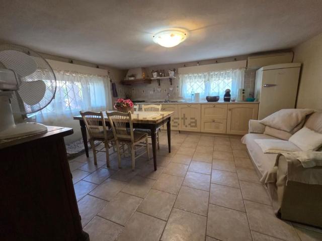 Case e ville in vendita di 180 m² in Viale Amerigo Vespucci
