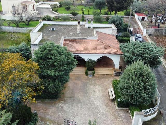 Case e ville in vendita di 180 m² in Contrada Fragnito