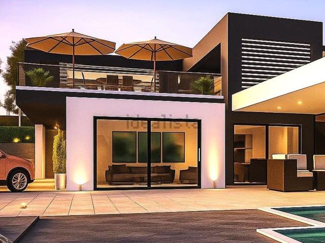 Case e ville in vendita di 180 m² in Contrada Maruggi, 82