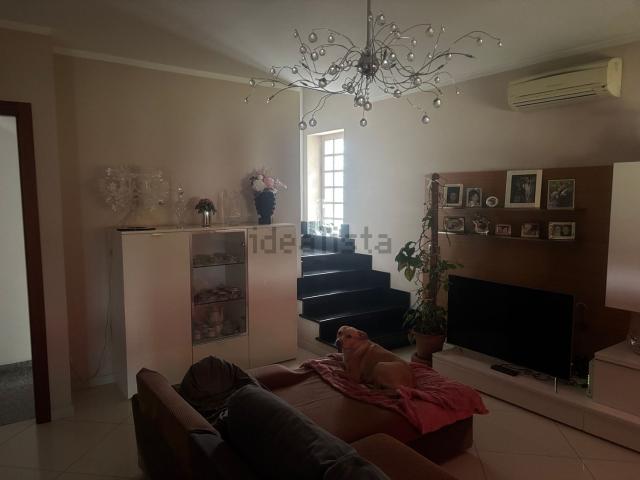 Case e ville in vendita di 180 m² in Corso Milano