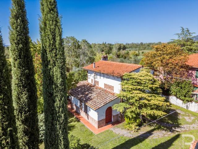 Case e ville in vendita di 180 m² in Strada Provinciale 87