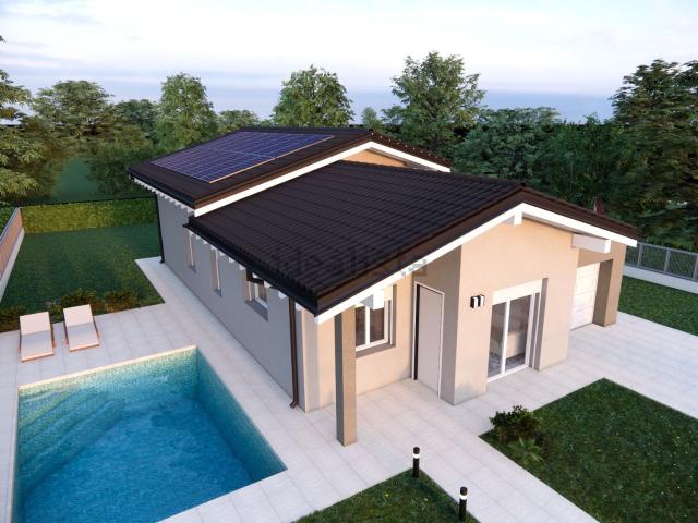 Case e ville in vendita di 182 m² in Via Mantova, 149