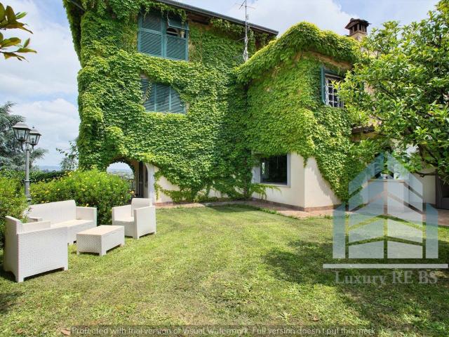 Case e ville in vendita di 1836 m² in Via di Quarto Annunziata