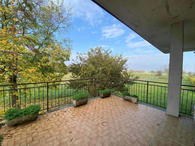 Case e ville in vendita di 183 m²