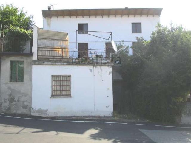 Case e ville in vendita di 183 m² in Piazzale Giacomo Matteotti, 2