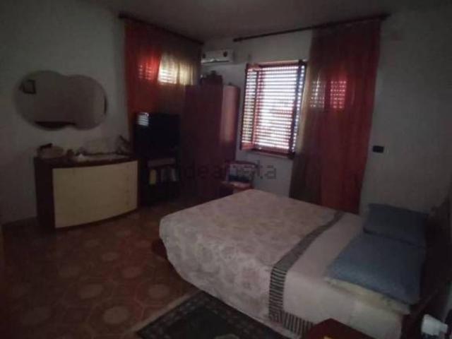 Case e ville in vendita di 184 m² in Via Teofilo Patini