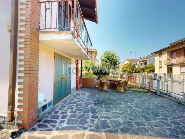 Case e ville in vendita di 185 m²