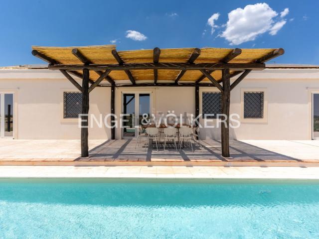 Case e ville in vendita di 185 m² in Traversa San Filippo Neri
