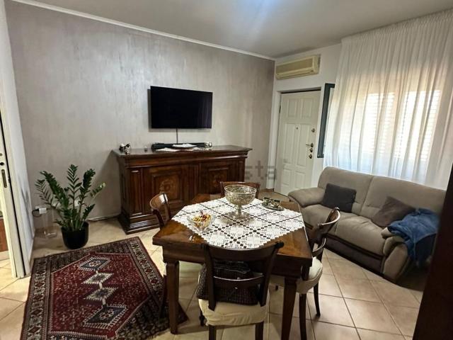 Case e ville in vendita di 185 m² in Via Nazioni Unite