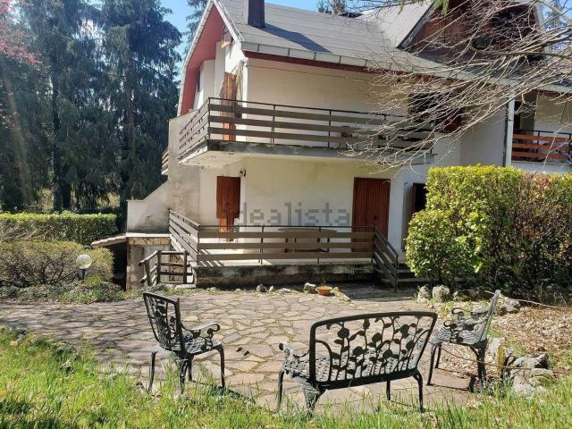 Case e ville in vendita di 185 m² in Via Sublacense