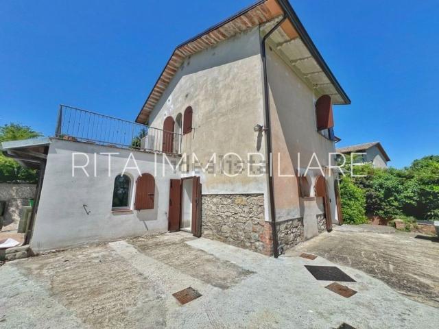 Case e ville in vendita di 185 m² in Via per Marano