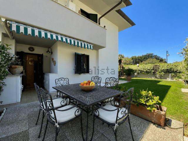 Case e ville in vendita di 185 m² in Via Valentino Orsolini Cencelli, 10