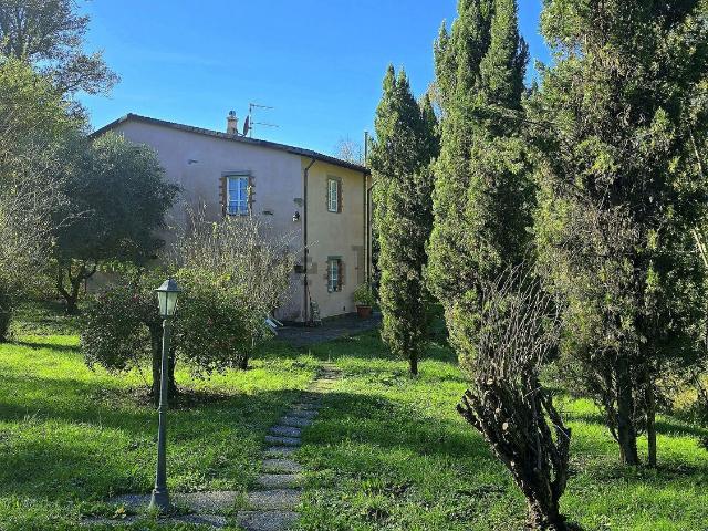 Case e ville in vendita di 185 m² in Località Piana, 7