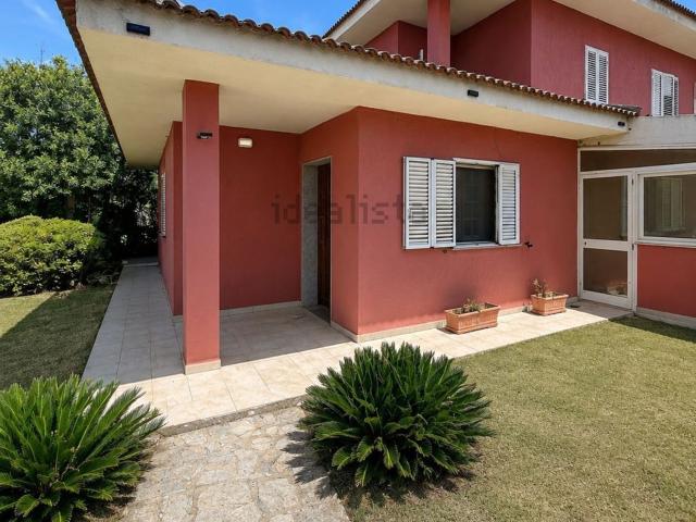 Case e ville in vendita di 186 m² in Strada Vicinale Ebba Frissa Traversa 1