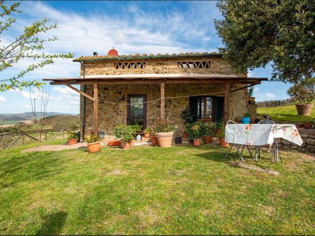 Case e ville in vendita di 186 m² in Via delle Ribatti