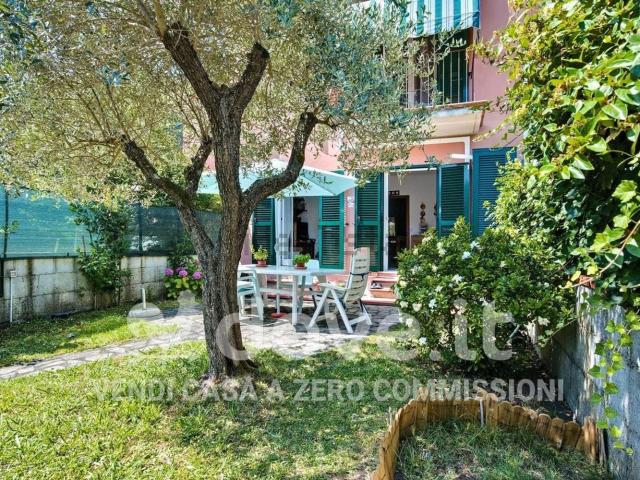 Case e ville in vendita di 186 m² in Via Pisanello