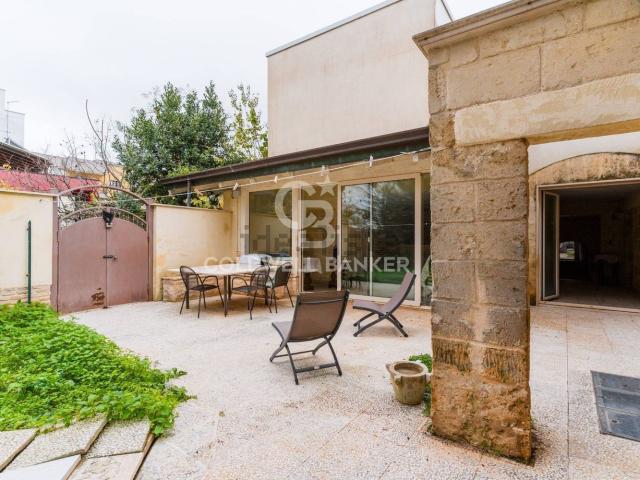 Case e ville in vendita di 186 m² in Viale Labianca, 37