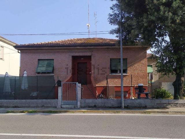 Case e ville in vendita di 187 m² in Via Giovanni Amendola