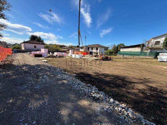 Case e ville in vendita di 188 m² in Via Cascina Bella