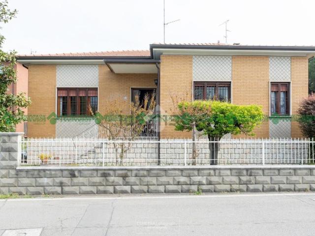 Case e ville in vendita di 188 m² in Via Guido Antonio Zanetti, 4
