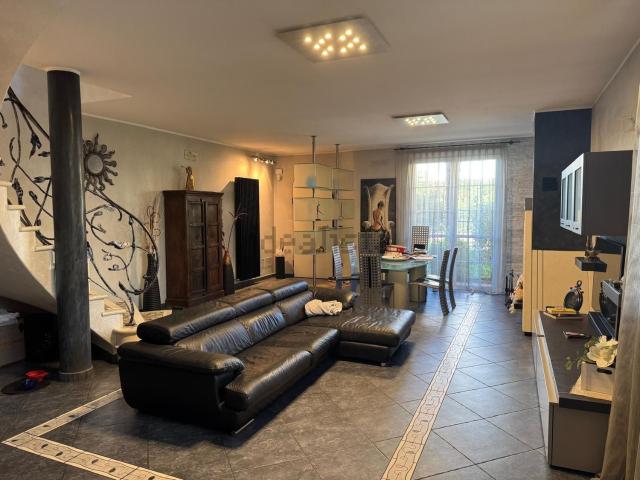 Case e ville in vendita di 189 m²