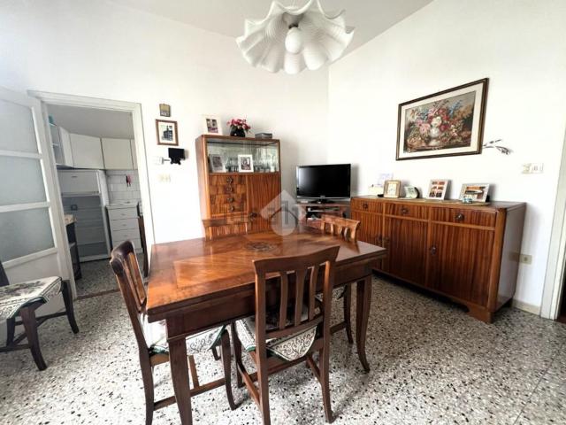 Case e ville in vendita di 189 m² in Via Montello