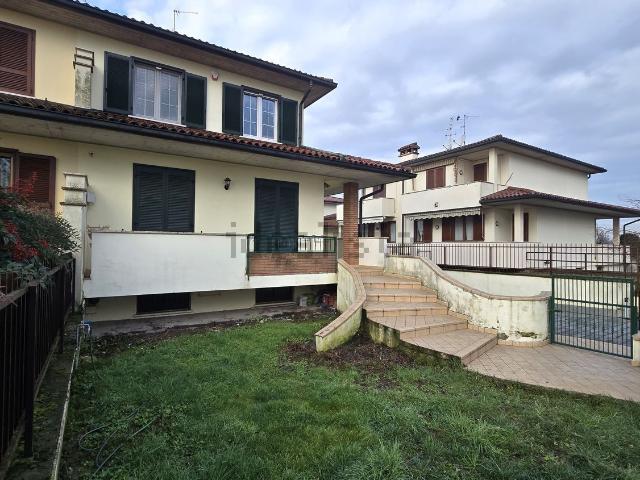 Case e ville in vendita di 190 m²