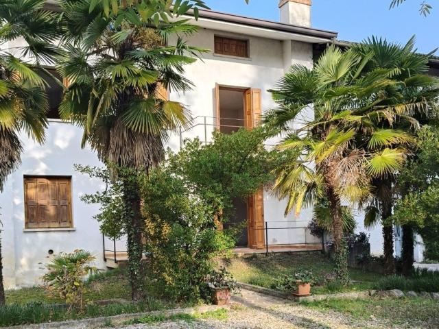 Case e ville in vendita di 190 m²