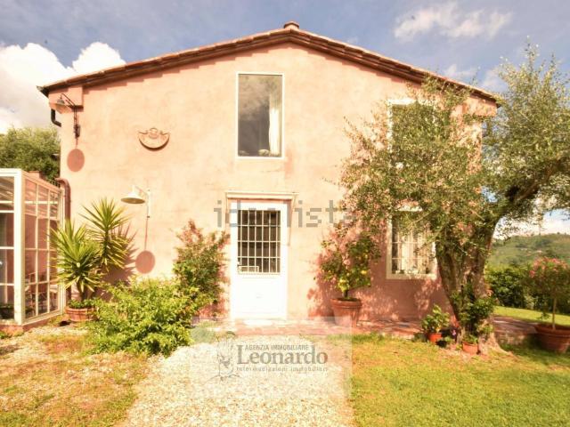 Case e ville in vendita di 190 m²